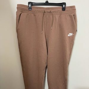 - Nike sweats size xl